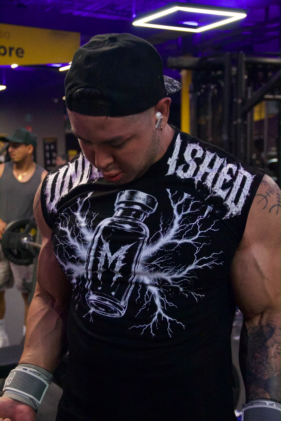 UNLEASHED MUSCLE TEE